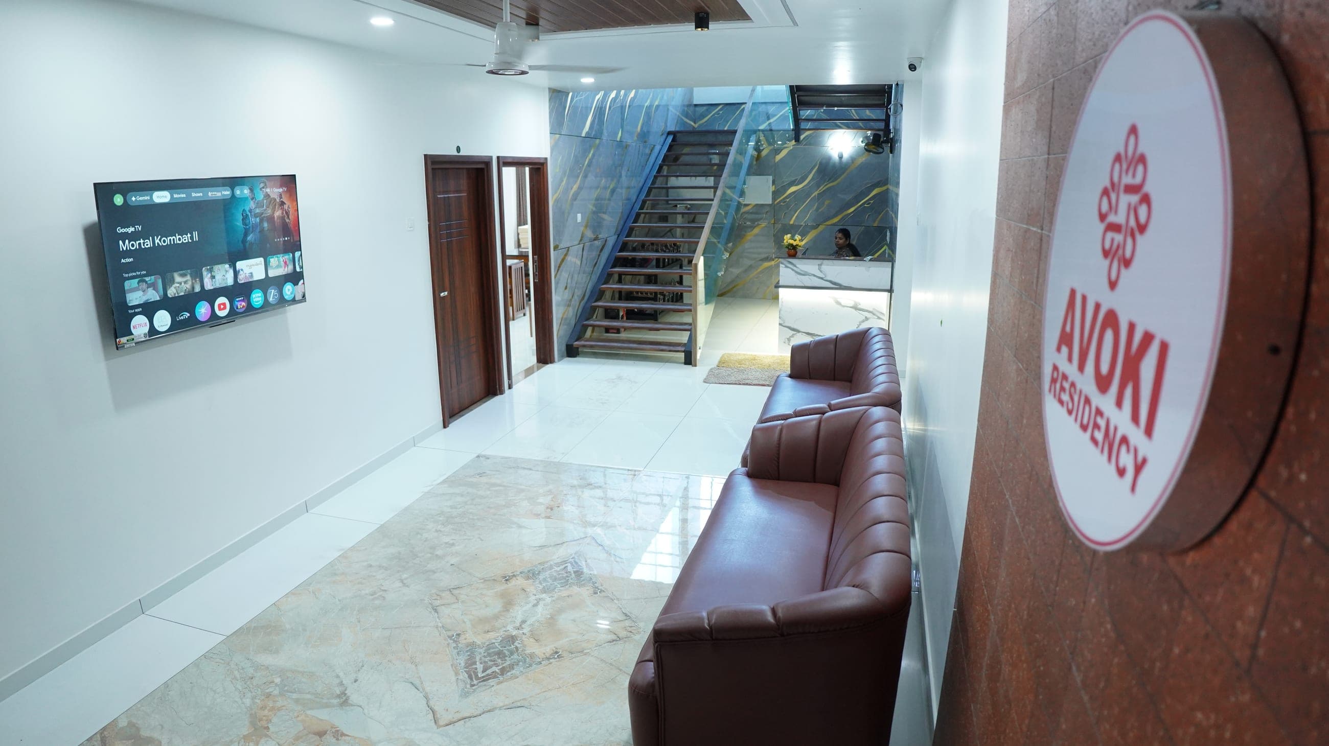 Avoki Residence lobby